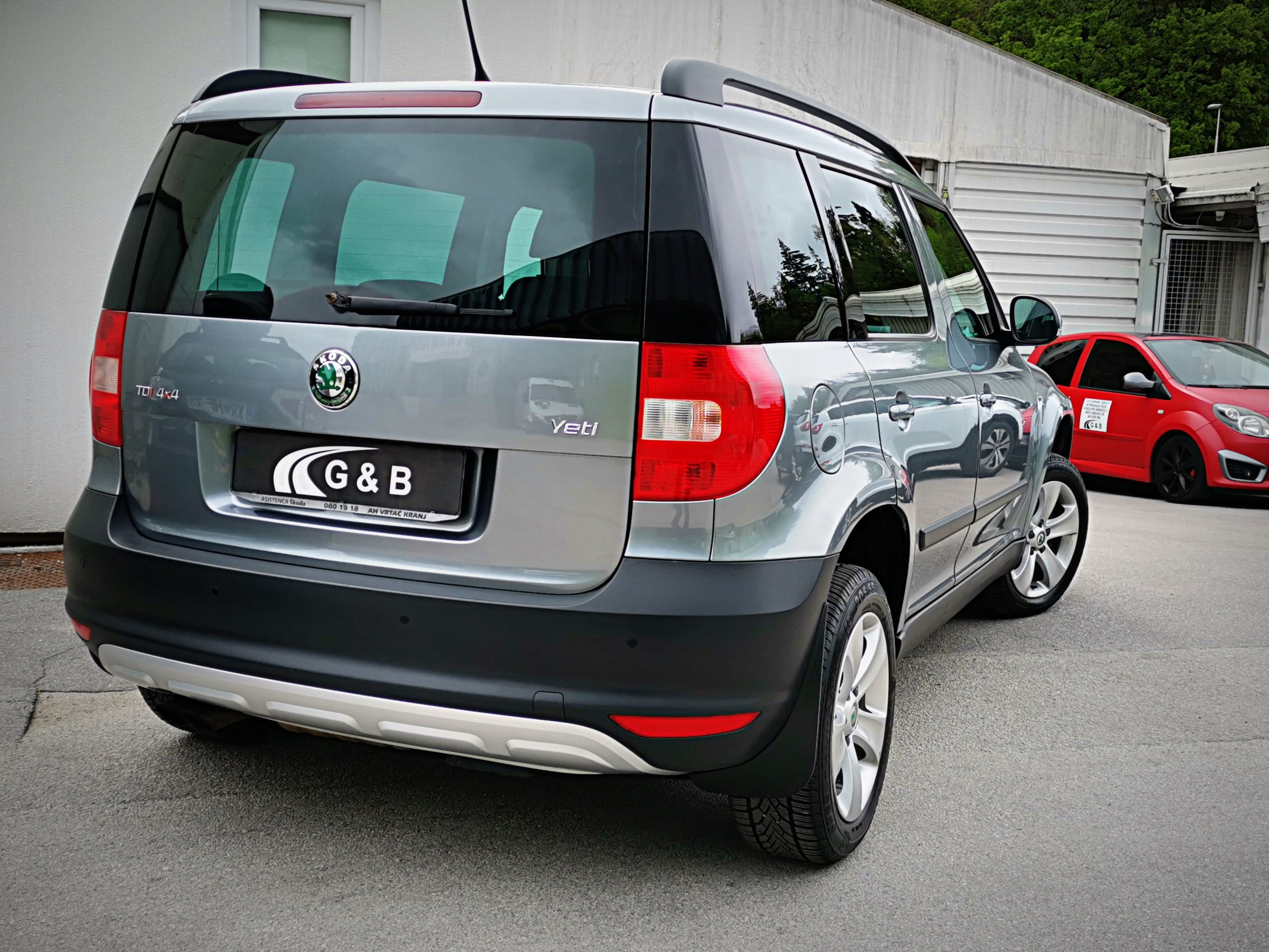 Škoda Yeti .4×4 – 2.0 TDI Exclusive Plus – SLO – I.LASTNIK –