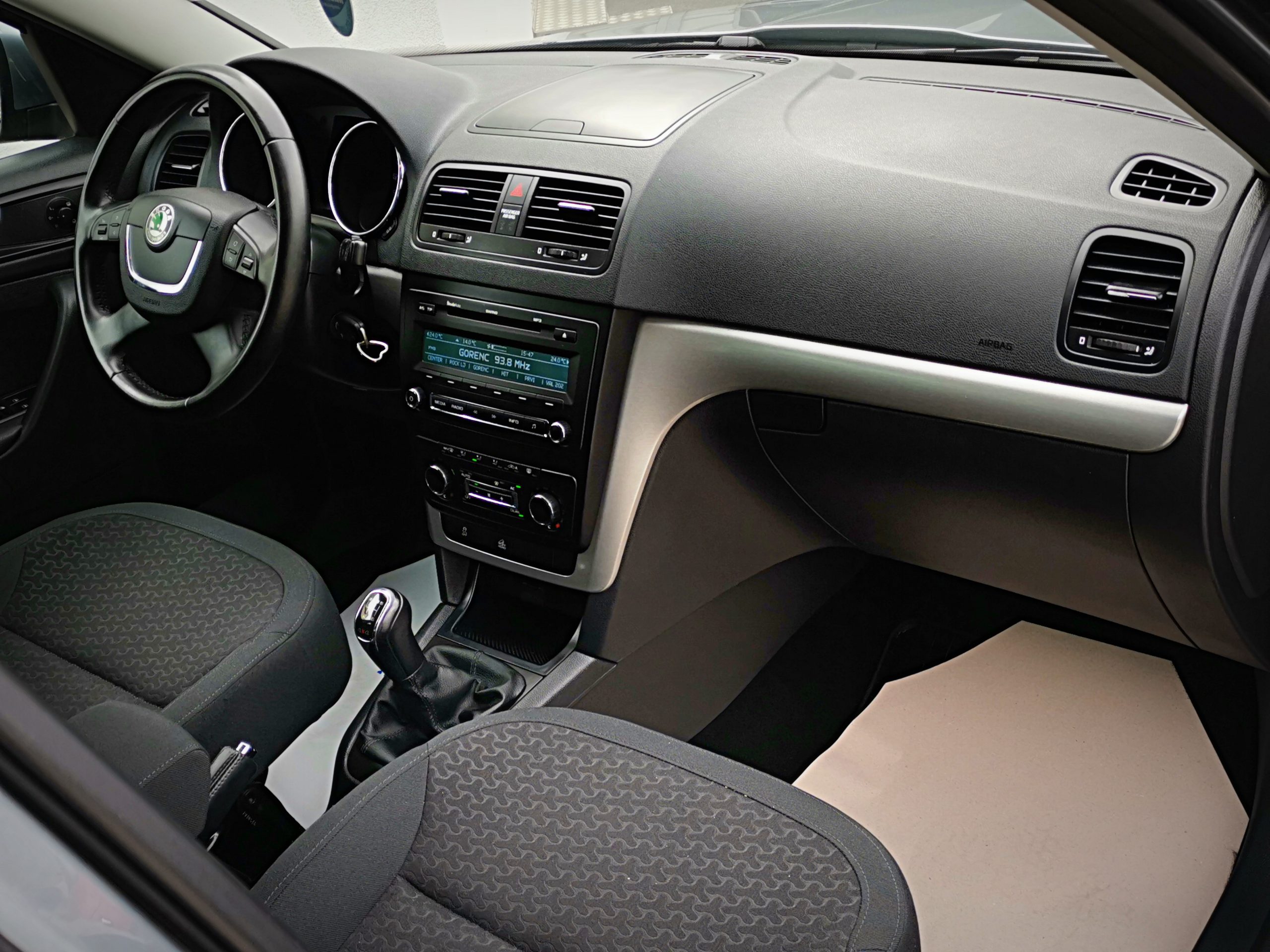 Škoda Yeti .4×4 – 2.0 TDI Exclusive Plus – SLO – I.LASTNIK –