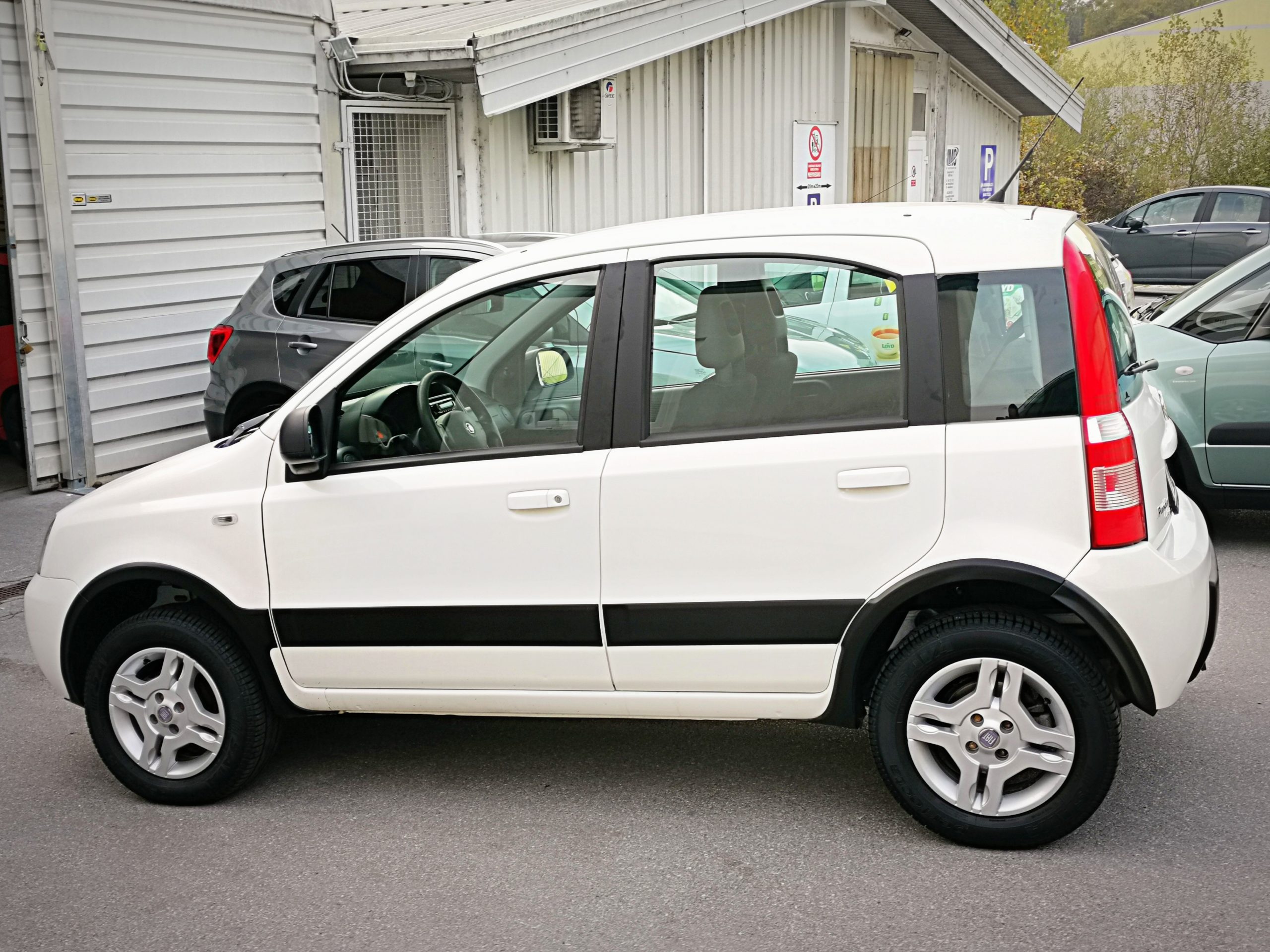 Fiat Panda .4×4 1.2 Climbing – Vrhunska –