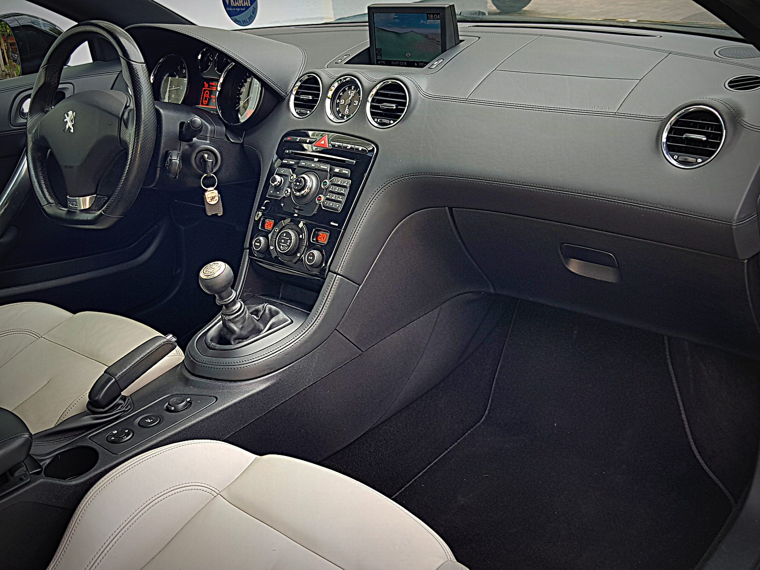 Peugeot RCZ .1.6 THP – 200kS – NAVI – SLO –