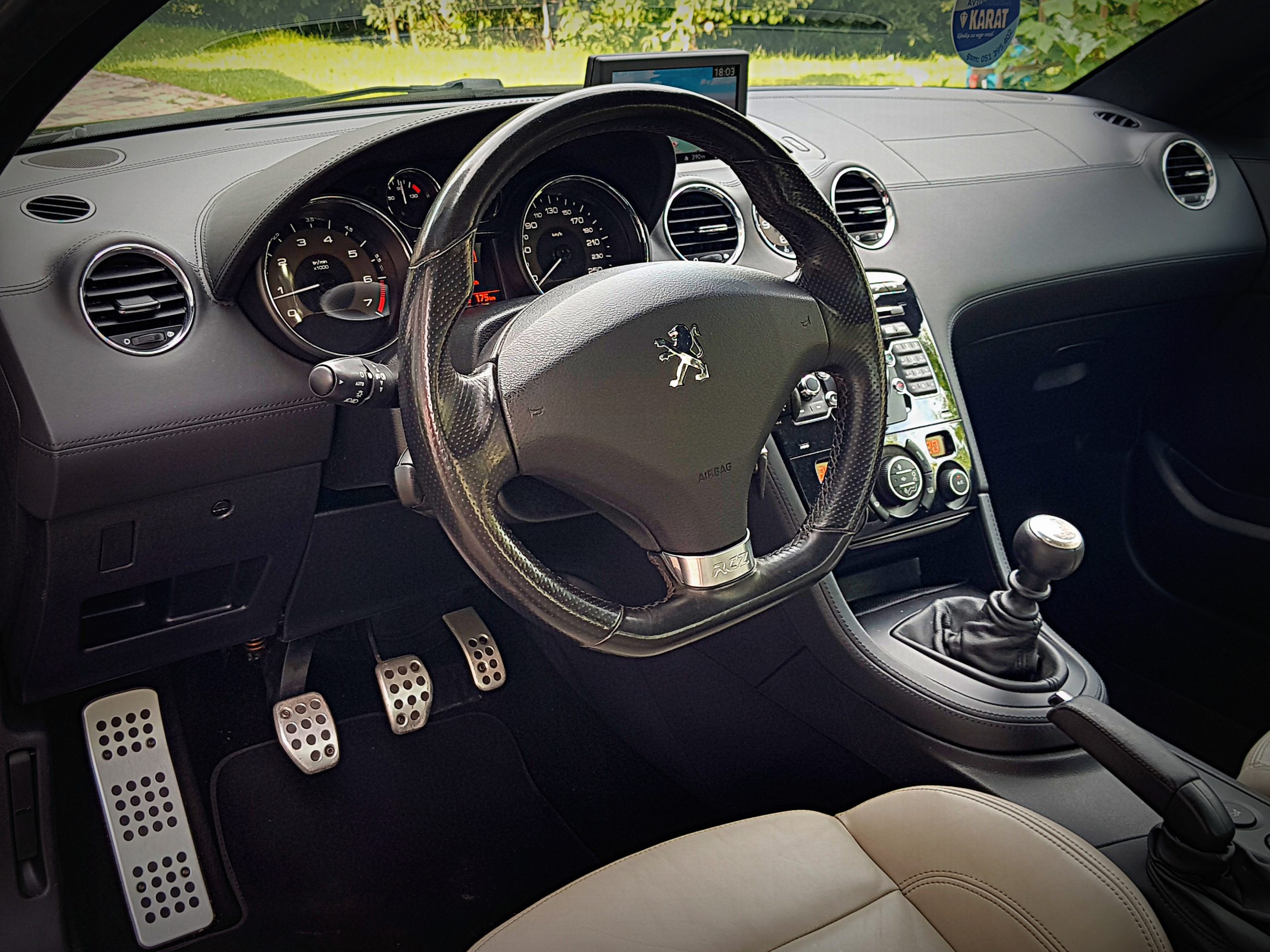 Peugeot RCZ .1.6 THP – 200kS – NAVI – SLO –